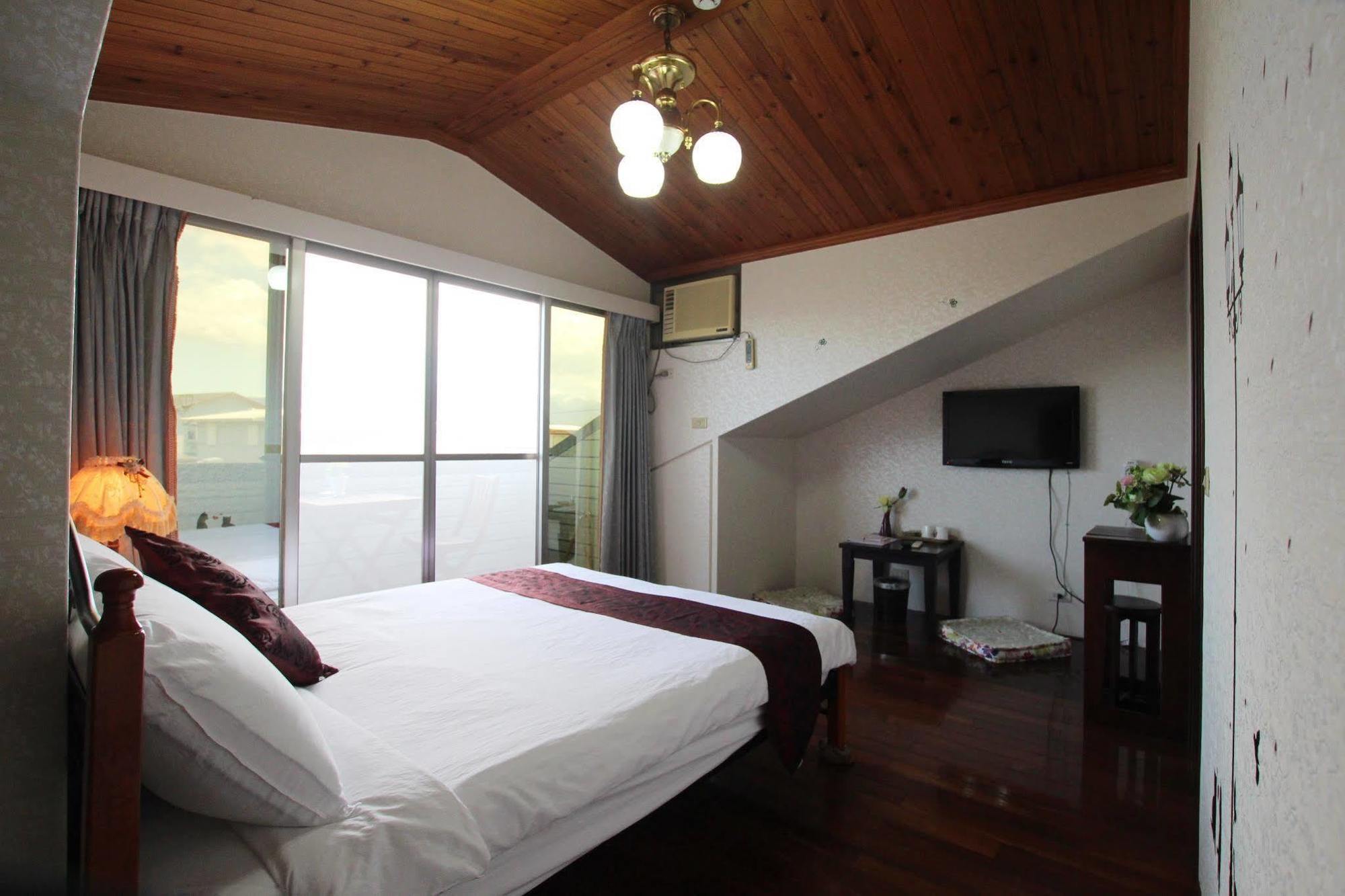 Yilan Pine Villa Homestay La Đông Ngoại thất bức ảnh
