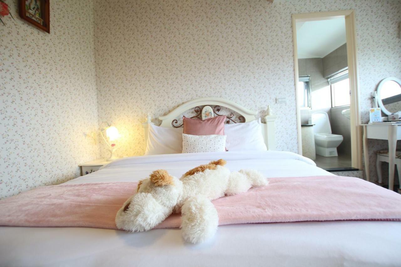 Yilan Pine Villa Homestay La Đông Ngoại thất bức ảnh