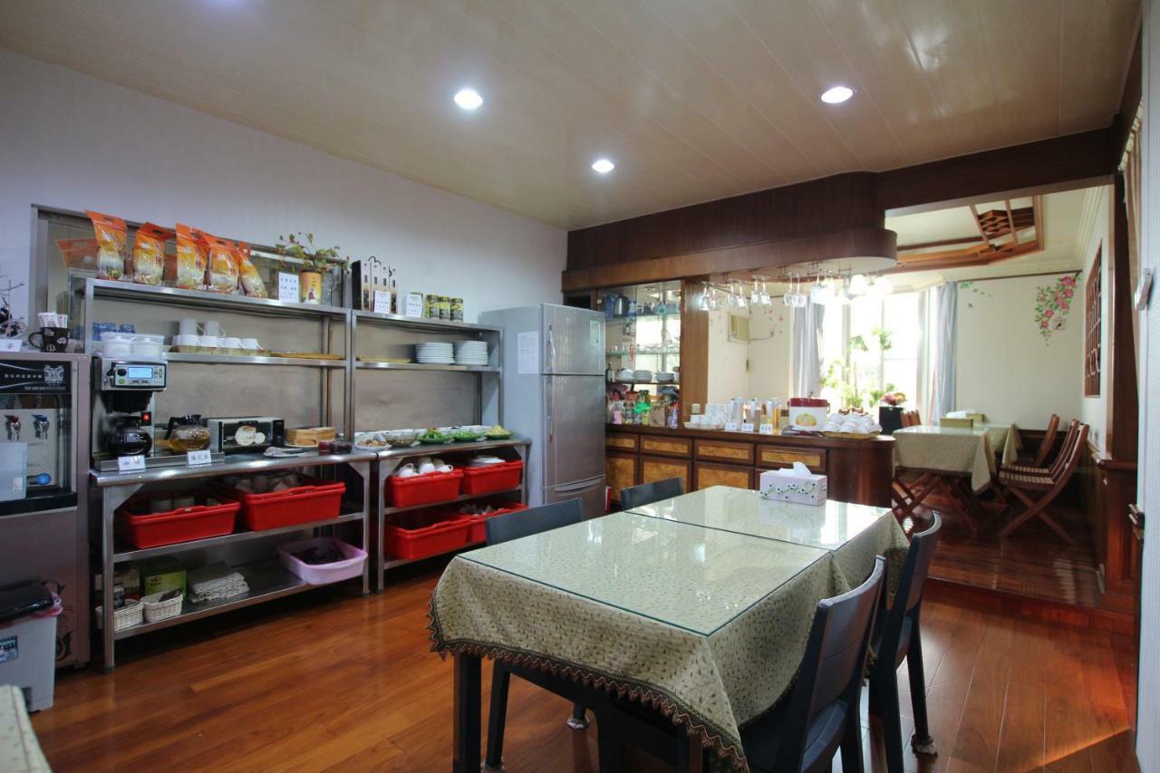Yilan Pine Villa Homestay La Đông Ngoại thất bức ảnh